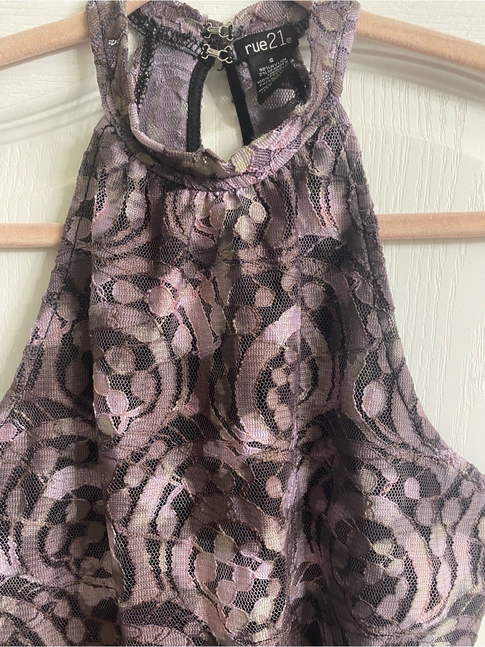 Vintage Rue21 Whimsigoth Floral Lace Mock Neck Halter Fringe Waist Crop Top S - Picture 4 of 13